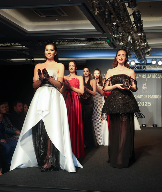 Златна игла 2025